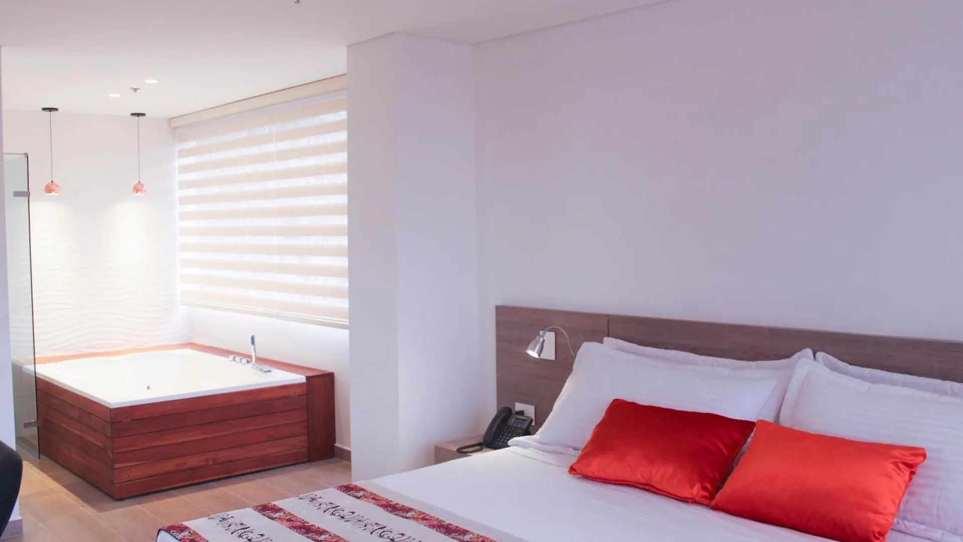 Hotel Lomas 10 Medellin By Dico
