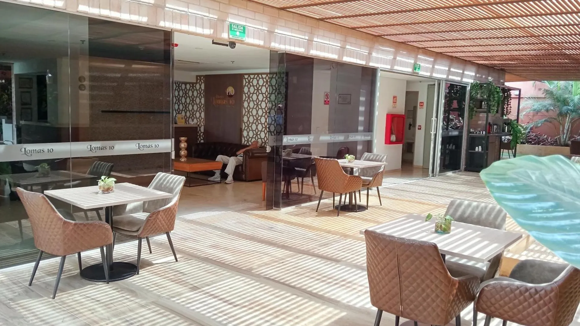 Hotel Lomas 10 Medellin By Dico
