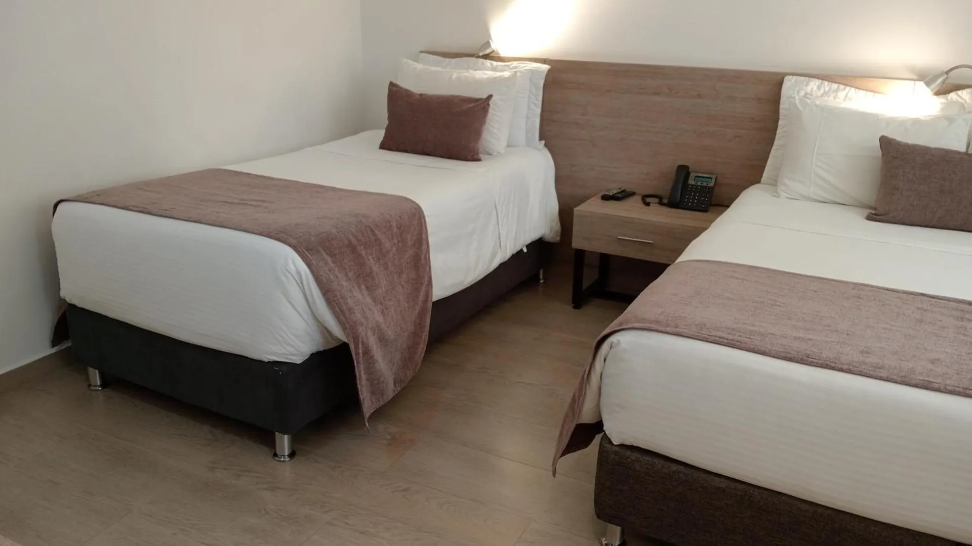 Hotel Lomas 10 Medellin By Dico