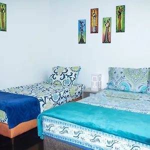 https://cozy-apartment-excellent-location-air-conditioning.cali-hotels.com